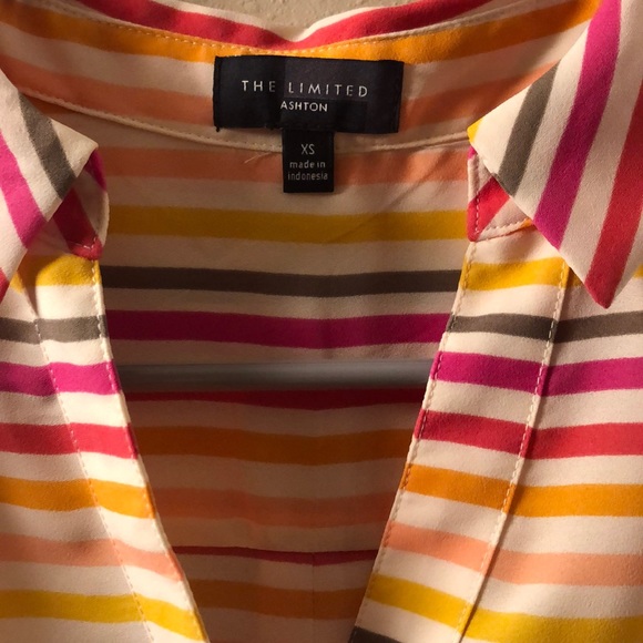 Fun Summer Blouse - Picture 2 of 3